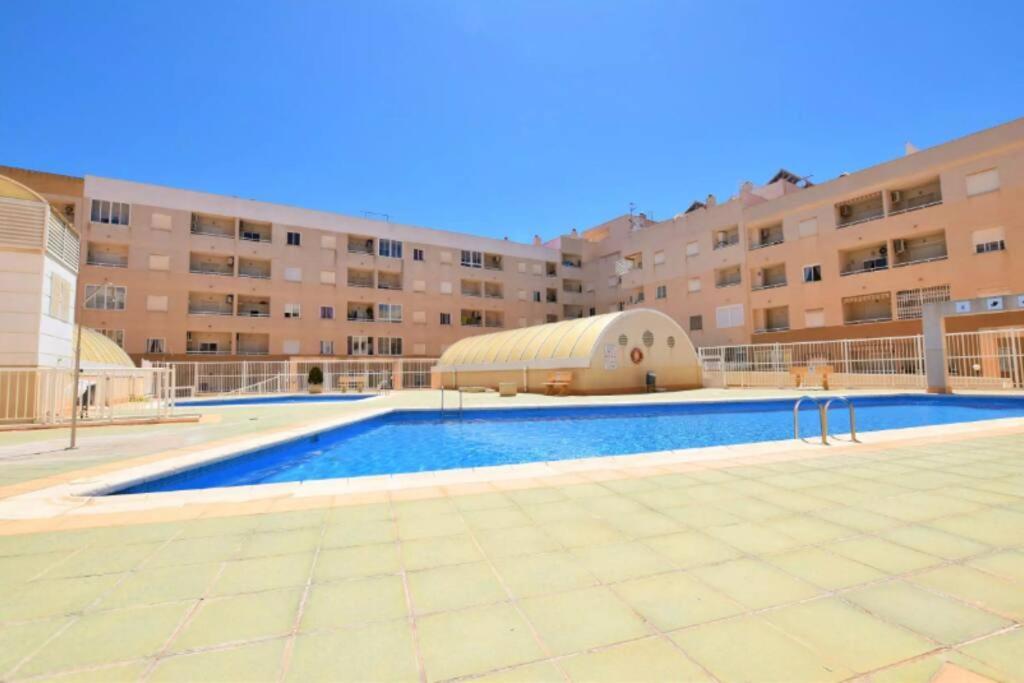 Top Floor Torrevieja Center Apartment エクステリア 写真